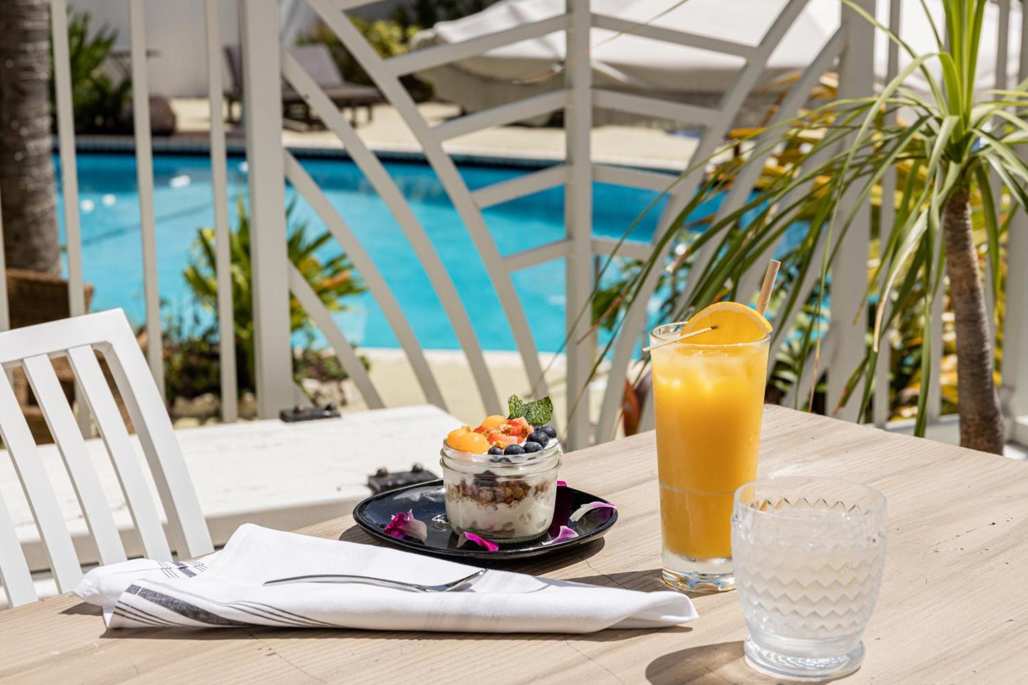 The Savoy Hotel & Beach Club Miami Beach Exterior foto